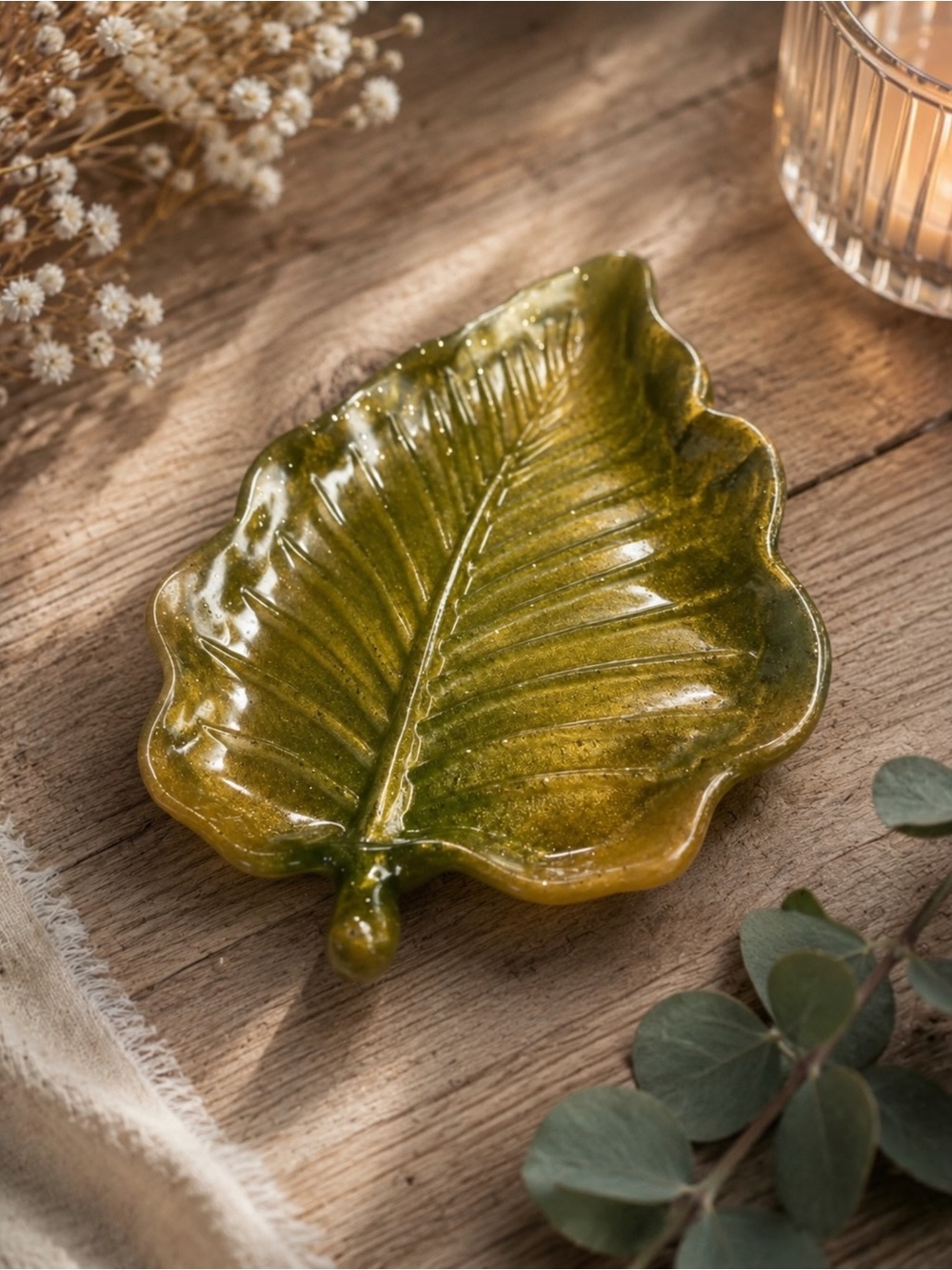 Decorative Leaf Trinket Dish in Olive Green